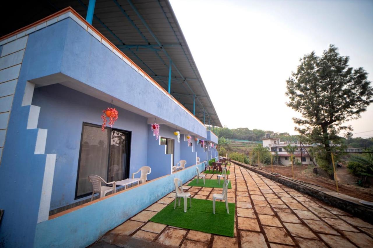 Hotel Orchid Palace Mahabaleshwar Exterior photo